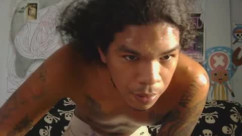 Snapshot of blackphylosofy chatting on December 3, 2024, 10:07 pm i am D.L online show from December 3, 2024, 10:07 pm