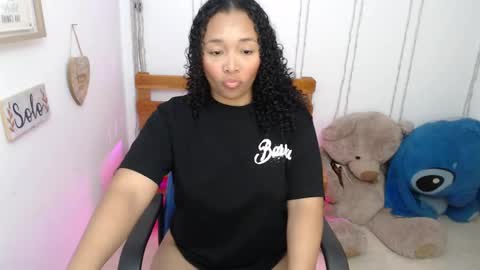 blackqueen_18 online show from January 12, 2025, 3:28 am