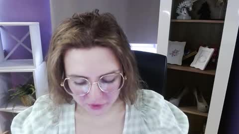 Z O E Y online show from March 27, 2026, 8:26 am