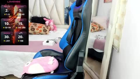 Snapshot of blacksex_boy chatting on January 18, 2025, 5:37 pm Marlon online show from January 18, 2025, 5:37 pm