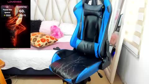 Snapshot of blacksex_boy chatting on January 24, 2025, 7:28 pm Marlon online show from January 24, 2025, 7:28 pm