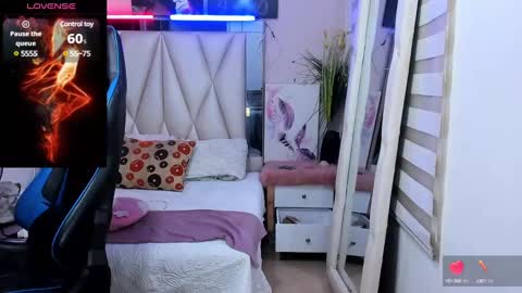 Snapshot of blacksex_boy chatting on February 9, 2025, 9:49 pm Marlon online show from February 9, 2025, 9:49 pm