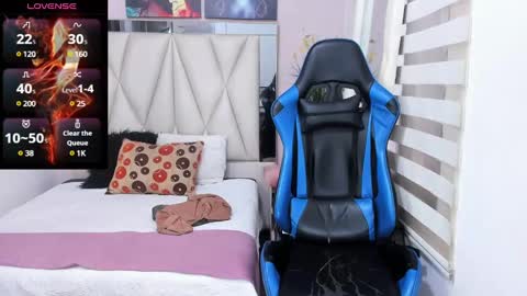 Snapshot of blacksex_boy chatting on February 18, 2025, 8:14 pm Marlon online show from February 18, 2025, 8:14 pm