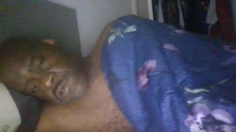 Snapshot of blackteddybear chatting on February 7, 2026, 6:11 pm blackteddybear online show from February 7, 2026, 6:11 pm