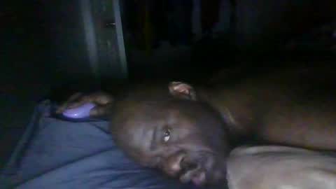 Snapshot of blackteddybear chatting on February 10, 2026, 5:33 am blackteddybear online show from February 10, 2026, 5:33 am