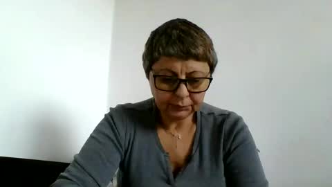 Black Widow online show from November 5, 2025, 1:44 pm