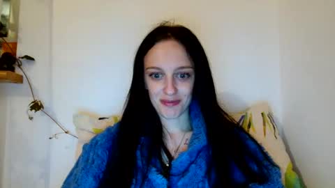 Ivy online show from May 18, 2026, 7:52 pm