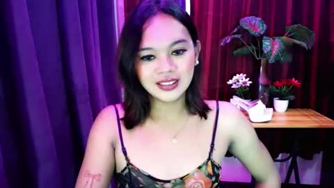 sweetyluna online show from May 18, 2026, 7:20 pm