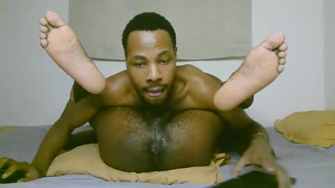 HASSAN online show from November 5, 2025, 10:43 pm