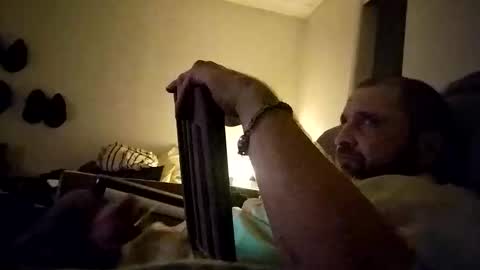 Snapshot of blahblam420 chatting on March 8, 2026, 1:15 pm blahblam420 online show from March 8, 2026, 1:15 pm