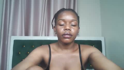 Snapshot of blair_havoc chatting on May 21, 2026, 8:38 pm Blair online show from May 21, 2026, 8:38 pm