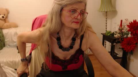 Snapshot of blairfort chatting on January 28, 2025, 2:11 am blairfort online show from January 28, 2025, 2:11 am