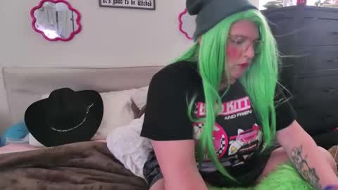 Blakely Morningstar   online show from November 23, 2025, 3:45 pm