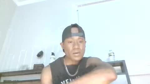 Blaq-Bunny online show from December 22, 2025, 8:11 am