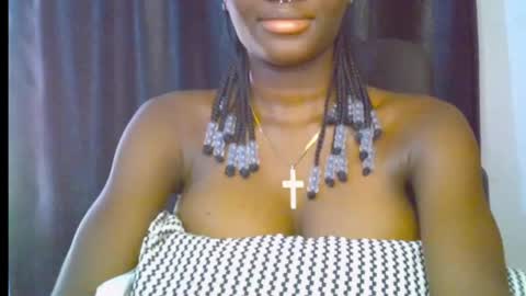Snapshot of blaq_melanin chatting on May 29, 2026, 8:45 am nikky00 online show from May 29, 2026, 8:45 am