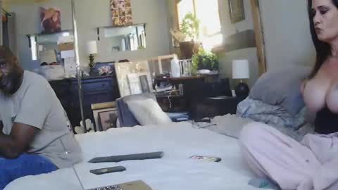 Snapshot of blaqmagic72 chatting on October 31, 2025, 7:59 pm Redandblaq online show from October 31, 2025, 7:59 pm