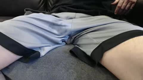 bleedgreengoo online show from January 8, 2025, 8:07 pm