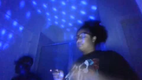 BLESSICA  EDDIE LOVE online show from April 11, 2026, 5:12 am