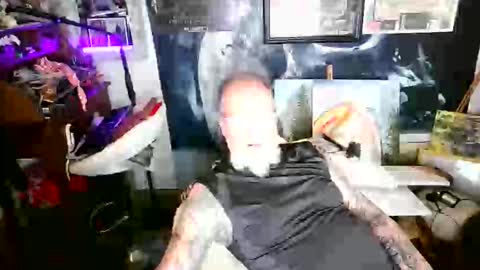 blindsurfer780299 online show from September 30, 2025, 10:31 am