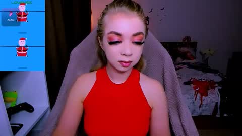 Nicole online show from December 20, 2025, 11:39 am