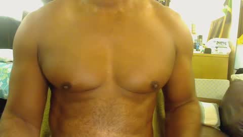 blkbiguncut10462 online show from February 20, 2025, 2:46 pm