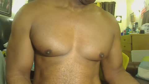 blkbiguncut10462 online show from March 2, 2025, 11:07 am