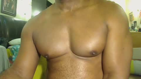 blkbiguncut10462 online show from March 7, 2025, 12:48 am