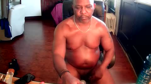 Snapshot of blkmancoconcurved chatting on December 3, 2024, 2:27 pm blkmancoconcurved online show from December 3, 2024, 2:27 pm