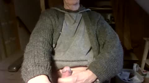 Snapshot of blomkuk chatting on February 23, 2026, 12:13 pm blomkuk online show from February 23, 2026, 12:13 pm