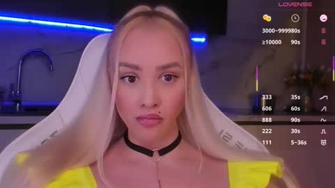 Lana online show from February 14, 2026, 3:36 am