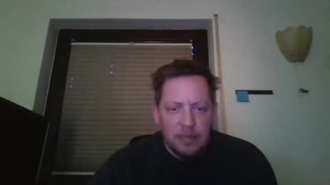 Snapshot of blonde32m chatting on December 24, 2024, 7:06 am blonde32m online show from December 24, 2024, 7:06 am