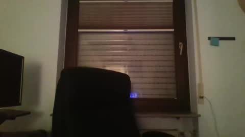 blonde32m online show from November 25, 2025, 10:54 pm