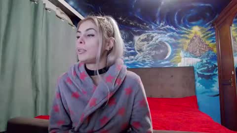 blonde4pasion online show from January 14, 2025, 8:15 pm