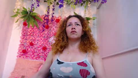 blonde_squirt_ online show from December 21, 2025, 6:59 pm