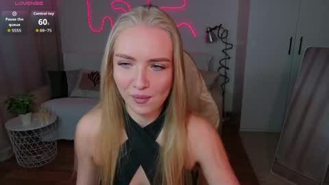 Nessa online show from April 26, 2026, 10:24 am