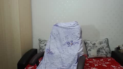 Mr Blond online show from November 4, 2025, 7:40 am