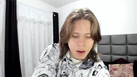 Snapshot of blondie_lover69 chatting on January 24, 2025, 7:39 pm Maleeth online show from January 24, 2025, 7:39 pm
