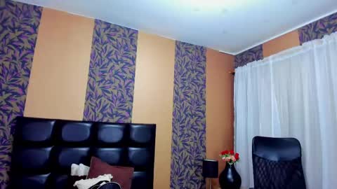 Snapshot of blondie_lover69 chatting on February 11, 2025, 2:03 am Maleeth online show from February 11, 2025, 2:03 am