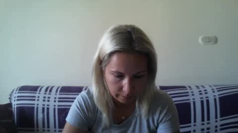 Snapshot of blondiepam23 chatting on January 8, 2025, 10:37 am BlondiePam online show from January 8, 2025, 10:37 am