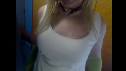 Blontsex online show from November 24, 2025, 5:12 pm