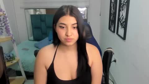 bloom_winxx online show from February 8, 2026, 3:54 am