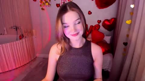 Sophia online show from February 3, 2026, 7:41 pm