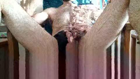 blouroux online show from September 14, 2025, 11:42 am