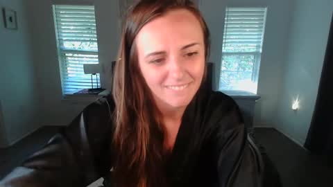 Snapshot of blowjobboss chatting on November 21, 2025, 6:50 pm Sarah Zee online show from November 21, 2025, 6:50 pm