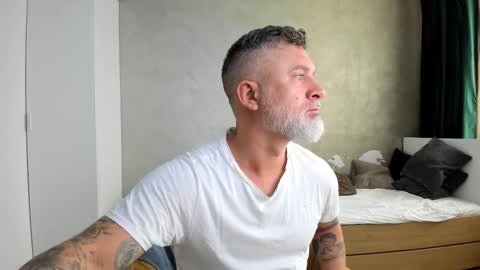 Snapshot of blowmyxxl chatting on September 9, 2025, 4:56 am Nico online show from September 9, 2025, 4:56 am