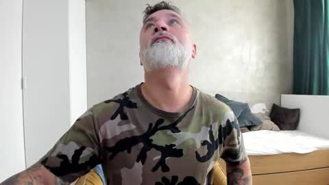 Snapshot of blowmyxxl chatting on September 10, 2025, 6:13 am Nico online show from September 10, 2025, 6:13 am