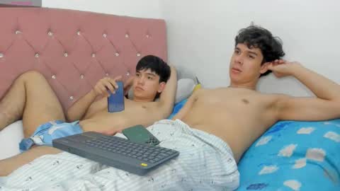 Blue online show from October 12, 2025, 11:48 pm