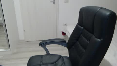 Juliet online show from February 10, 2026, 6:01 pm