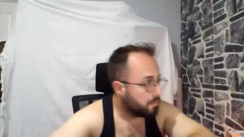 blueb7900 online show from November 17, 2025, 7:52 pm