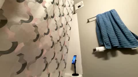 Snapshot of bluebloodednorsewitch chatting on January 27, 2025, 4:11 pm bluebloodednorsewitch online show from January 27, 2025, 4:11 pm